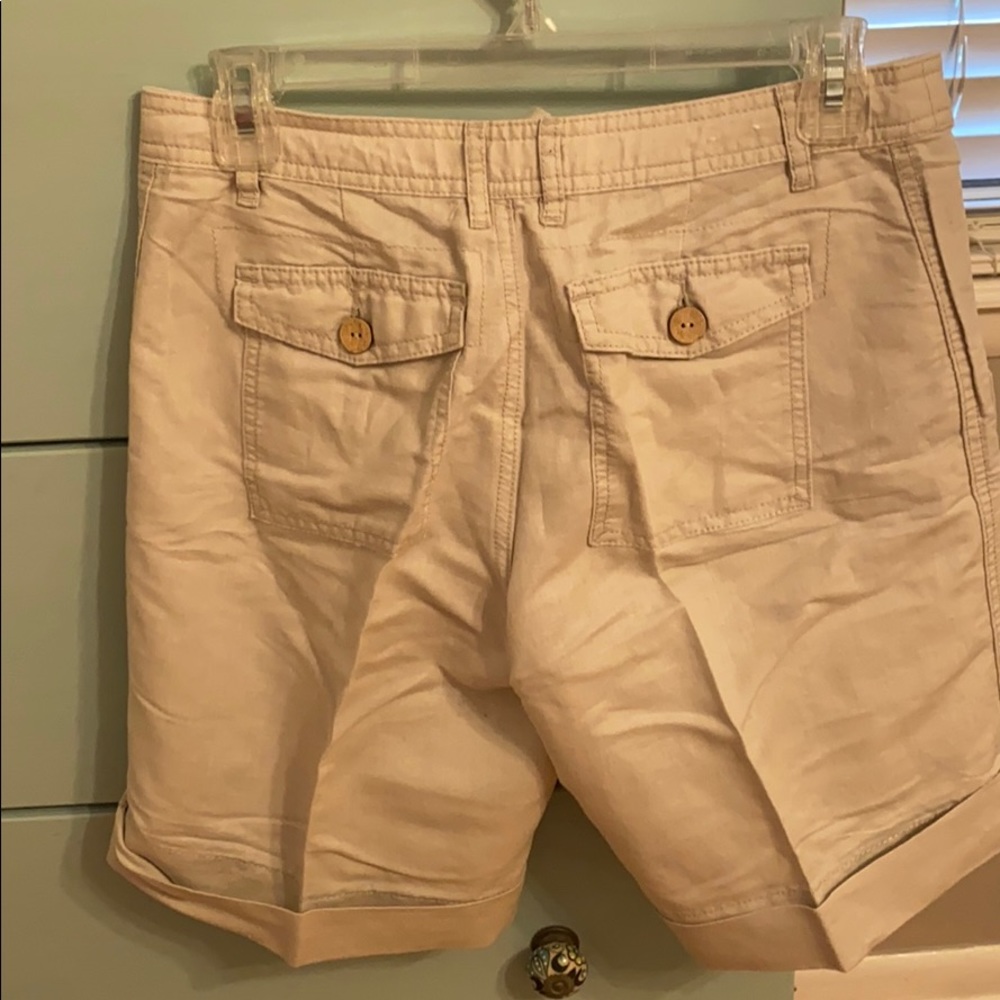 Shorts - Picture 2 of 2